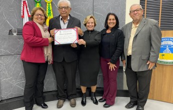 Cmara de Bom jesus do Amparo homenageia  Jos sana e Marlete sana 